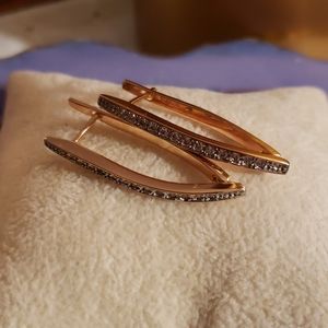 Stunning!! Rose Gold CZ Earrings